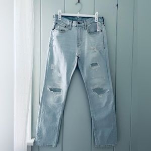 NWT Old Navy Light Wash Distressed Jeans / 30x30